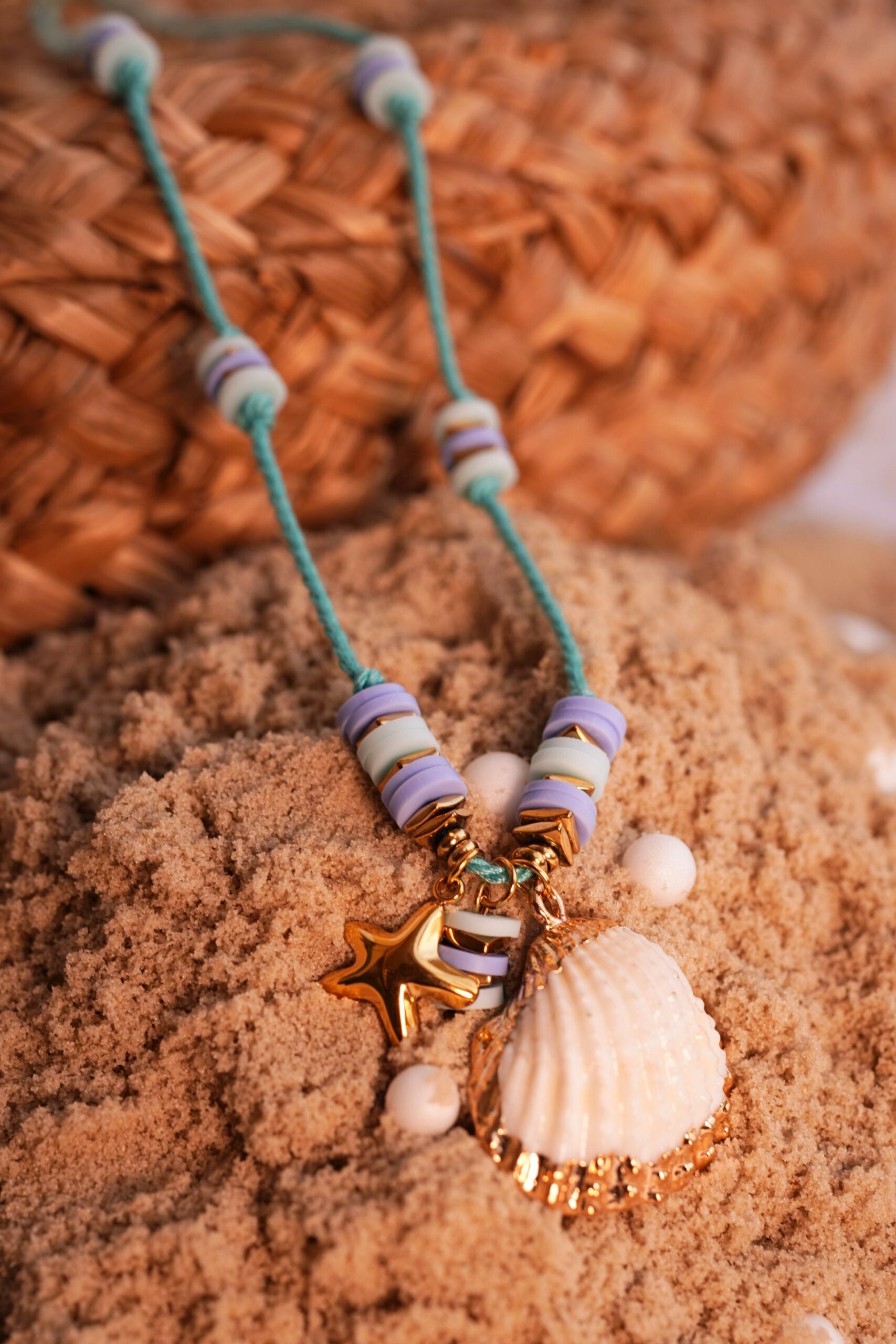 SUNSET SHELL NECKLACE image 0