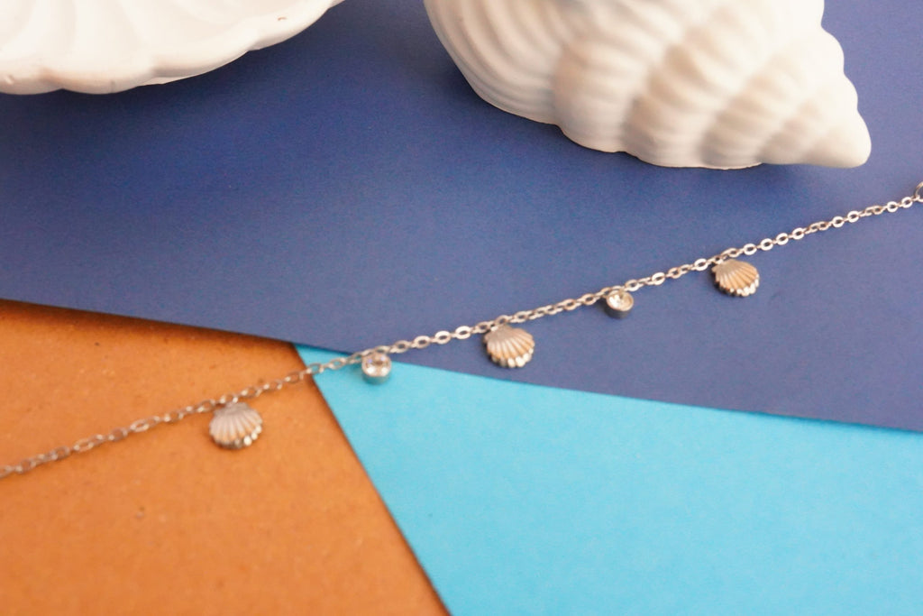 SEASHELL BLISS BRACELET image 1