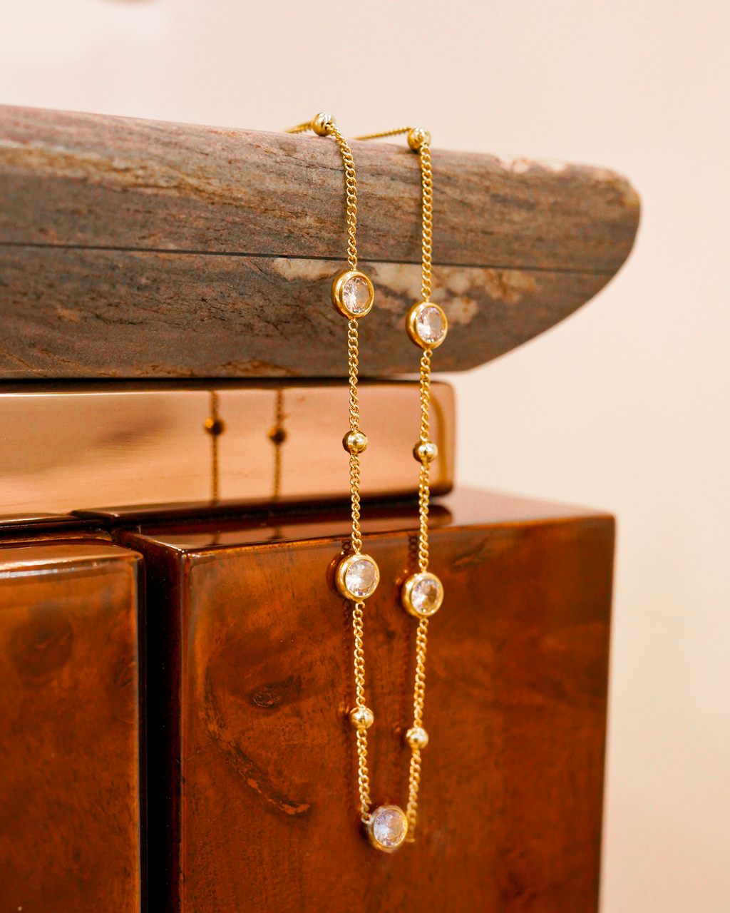 CLARA NECKLACE image 1