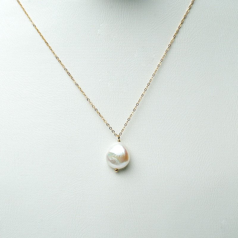 IRREGULAR PEARL NECKLACE image 1