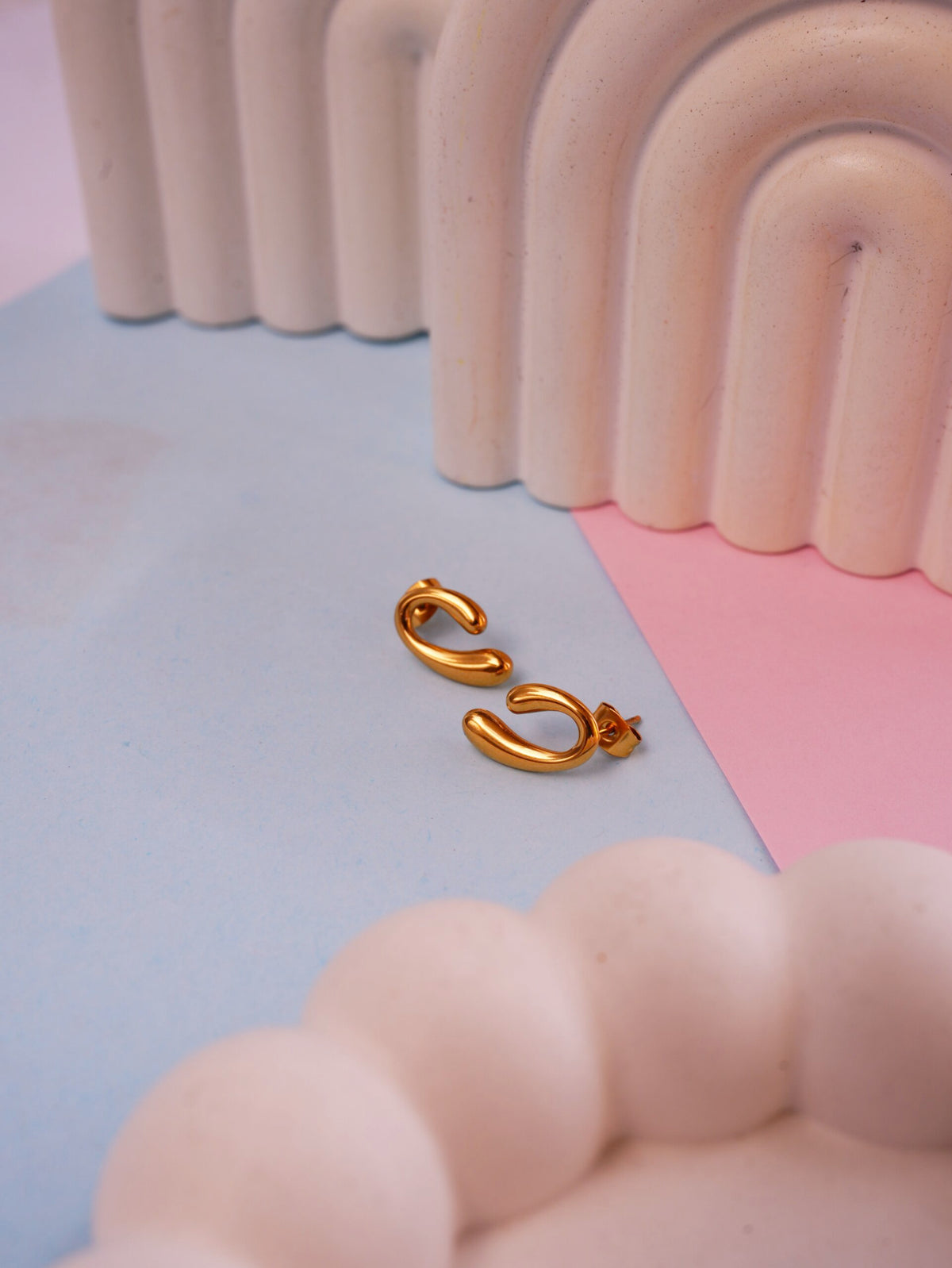 DAINTY DOT GOLD EARRINGS