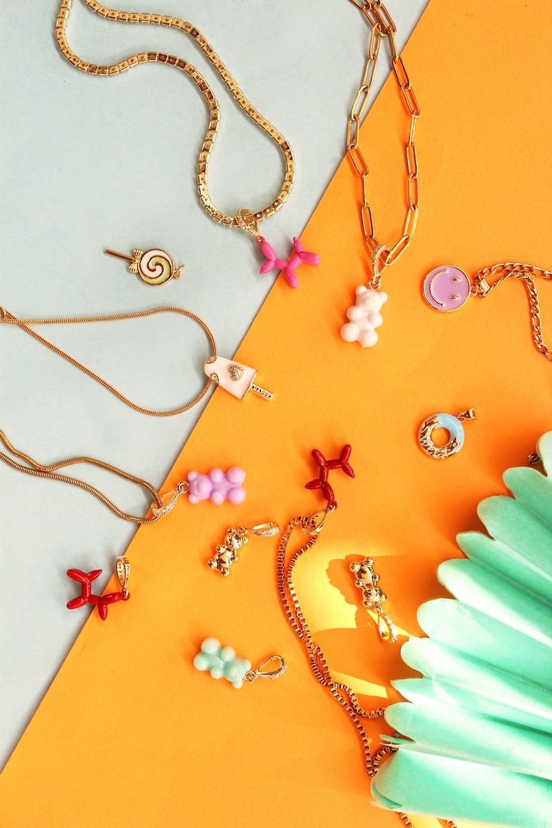 BALLOON DOG PENDANT