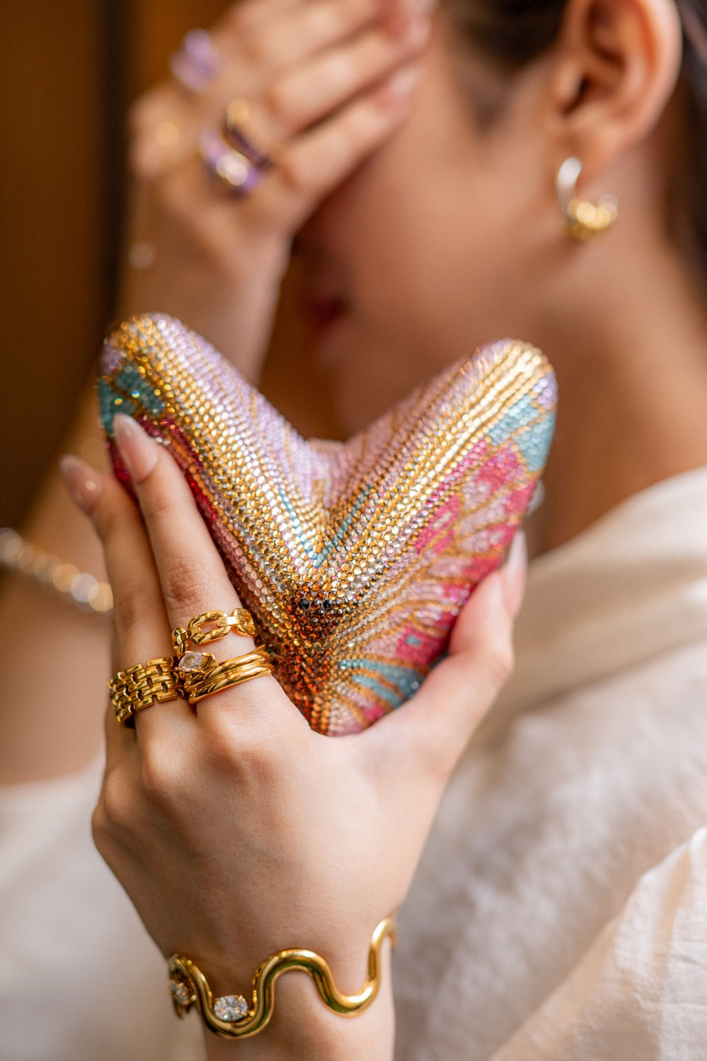 BUTTERFLY CLUTCH